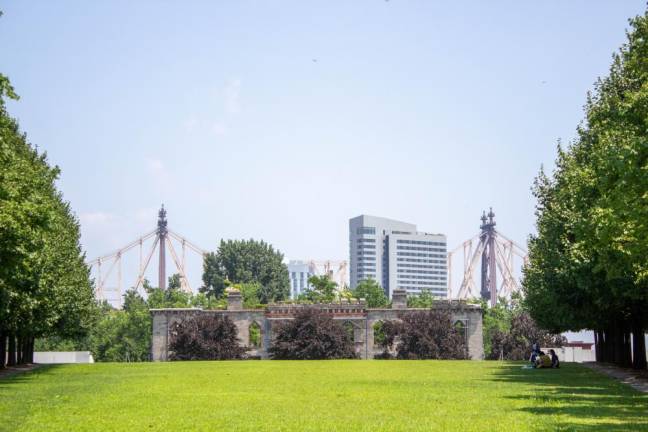 The ruins of the Smallpox Hospital on Roosevelt Island as seen from Four Freedoms Park. Photo: Trish Rooney