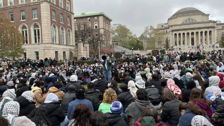 Pro-Palestinian protesters gather on the South Lawn at Columbia University. (Photo: Anonymous).