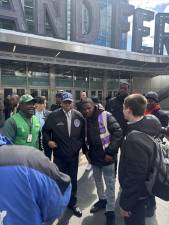 Mayor Eric Adams visited the Staten Island Ferry on April 8 and even posed with some of the unlicensed ticket sellers for selfies. The only authorized ferry service for the Statue of Liberty and Ellis Island said illegal ticket scammers have grown worse, depriving the city of $2 million to $3 million in ticket revenue annually.