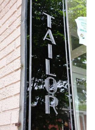 Tailors often use one word to get their message &#x2013; about their service&#x2014;across. Photo: Lee Lilly via Flickr