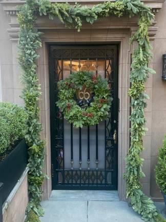 Holiday greens in Carnegie Hill. Photo: Dody Tsiantar