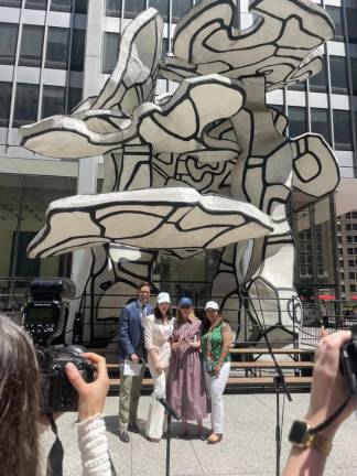Sing for Hope presented award-winning actress Laura Linney with the 2026 Sing for Hope Art for All award during the ceremony. (Photo: Jacqueline Gordon)