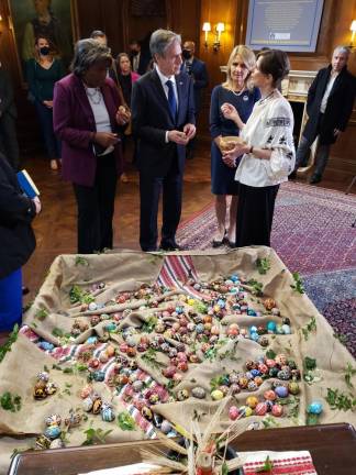 Artist Sofika Zielyk (right) discusses her exhibit, “The Pysanka: A Symbol of Hope,” with Secretary of State Antony Blinken and the U.S. Ambassador to the United Nations Linda Thomas-Greenfield (left), at the Ukrainian Institute of America on May 19. Photo: Jasper Santa Ana