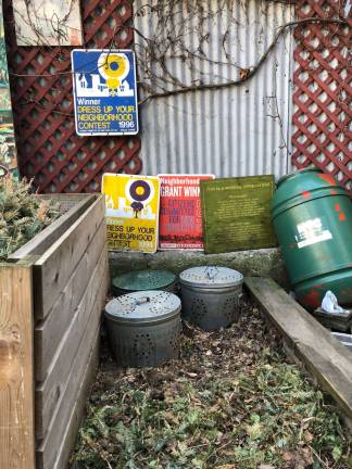 La Perla's composting station, now on the southeatern-most corner of the garden, will have to be moved if the garden's eastern-most lot is developed. Photo: Shoshy Ciment