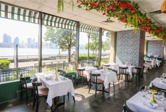 Views of the Hudson at Mezze on the River. Photo via mezzeontheriver.com