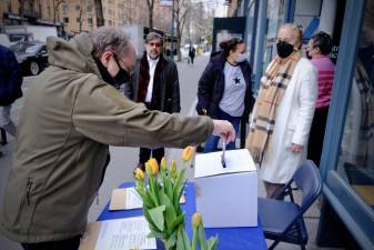 Gale Brewer (right) invited Upper West Siders in City Council District 6 to place their votes for projects to receive funding in a process known as participatory budgeting. Photo: City Council Photography