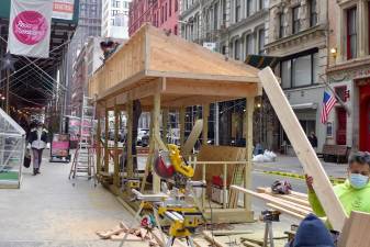 New outdoor dining structure going up on East 18th St., Feb. 12, 2022. Photo: Peter Burka, via Flickr