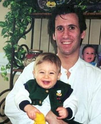 Young Aaron Sands and his father, Eric, a Cantor Fitzgerald employee who died on 9/11.