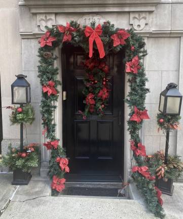 All dressed up on Park Avenue. Photo: Dody Tsiantar