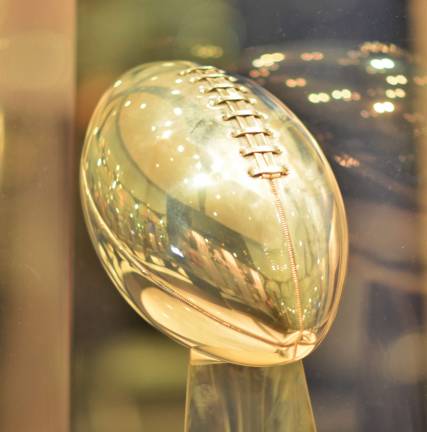 Vince Lombardi Super Bowl trophy. Photo: Erik Drost, via flickr