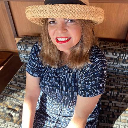 Debut novelist Debby Show is a Licensed Marriage and Family Therapist and School Psychologist based in California.