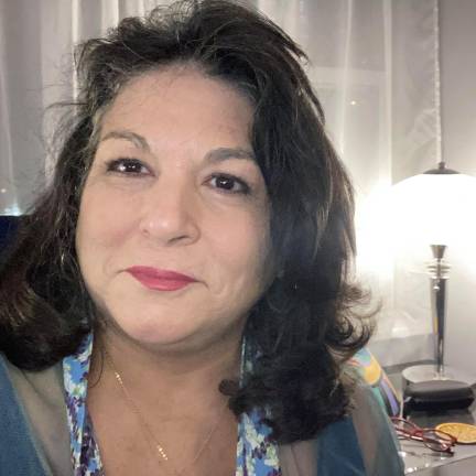 Shelter Inn Place” award-winning director Joan Kane is founding Artistic Director of Ego Actus and one of our own having graduated from the High School of Performing Arts, studied acting at the Neighborhood Playhouse with Sanford Meisner, and earned an MFA in Directing from The New School.