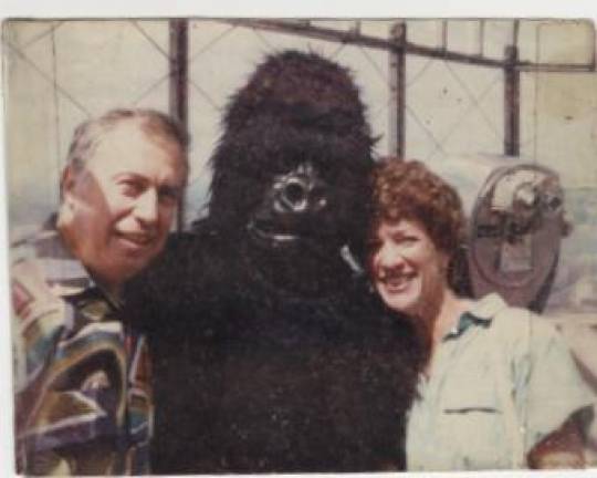 Dan Cohen dressed as King Kong at the Empire State building for a summer job, with his parents. Photo courtesy of Dan Cohen for City Council campaign