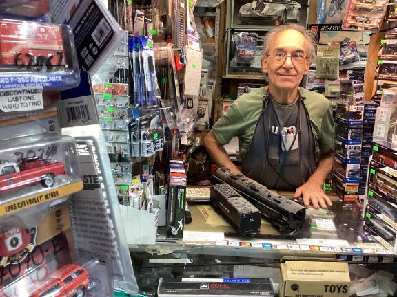 Red Caboose owner Allan Spitz has decided, after 56 years in business, to close the store. It is the last hobby shop left in Manhattan, outlasting the dozen or so that had been names known to savvy Manhattanites looking for their model railroads.