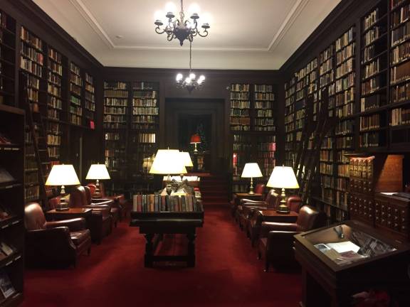 The interior of the Harvard Club on West 44th Street, a block known as Clubhouse Row where politicians have been raising funds for more than a century. Photo via Wikimedia Commons&#xa0;