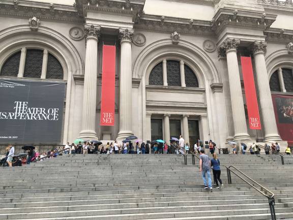 The Met Museum steps. Photo: Lorraine Duffy Merkl