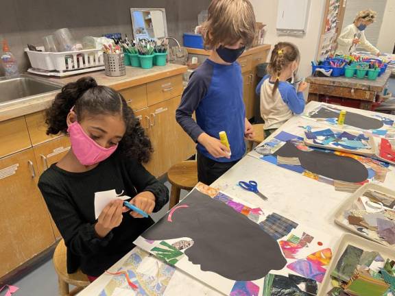 Students in art class at Corlears School. Photo: Christine Walker