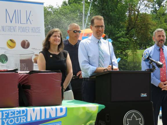 free summer meals Neighborhood Scrapbook