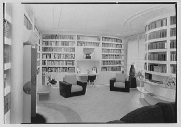 The library of William Burden Jr. in his residence at 10 Gracie Square,&#xa0;one of the most exclusive coops in the city,&#xa0;in a 1941 photograph. The Burdens were a socially prominent family related to the Vanderbilts who handled some of their investments.Photo:&#xa0;Gottscho-Schleisner, Inc., via Library of Congress.