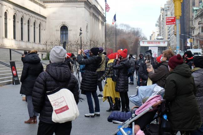 Audience for the performance on Fifth Avenue. Photo: Natasha Lerner