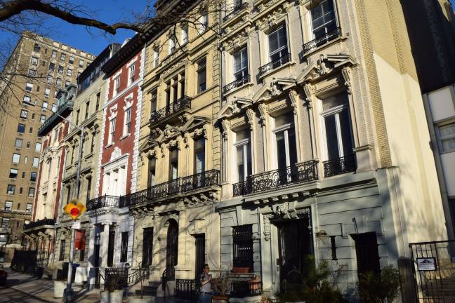 The lives lived in a row of seven townhouses on Riverside Drive are the subject of Dan Wakin&#x2019;s new book. Photo: Michael Garofalo