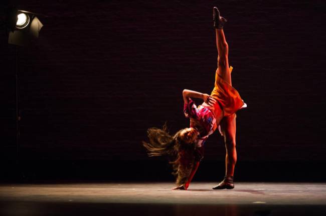Ballet Hispánico’s Dandara Veiga in “Tiburones.” Photo: Paula Lobo