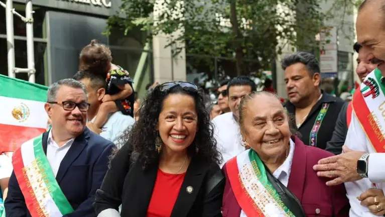 Council Member Alexia Avilés at Mexican Independence Day Parade. A shooting at the event injured a bystander.