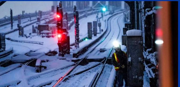 Updating signals is one of the most important things the MTA says it can do to improve service reliability and reduce delays. For the subway system alone, this means improvements to 315 miles of signals. Photo: MTA