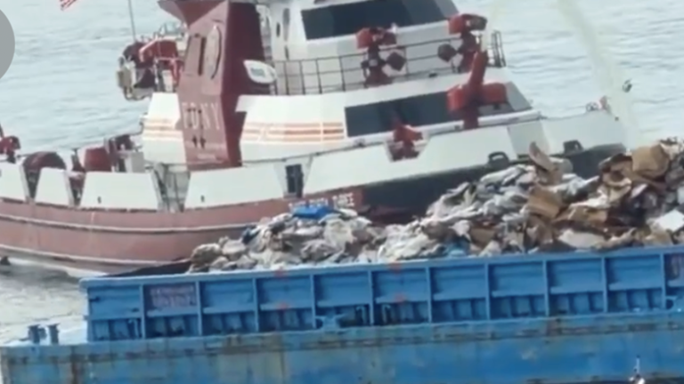 A fire on a sanitation barge at Pier 99 triggered a huge FDNY response. Fortunately, the barge was not occupied and there were no injuries reported.