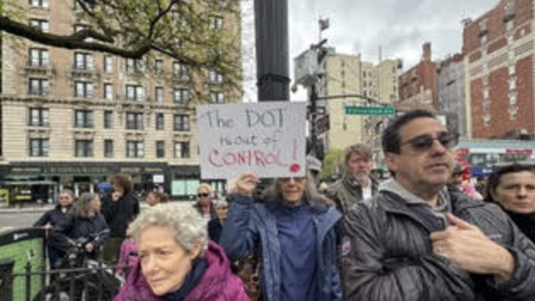 Only days before the full board of Community Board 7 is expected to take a vote on the river-to-river bike lane that the Department of Transportation is pushing on 72nd St., protestors on May 2 spoke out against it.