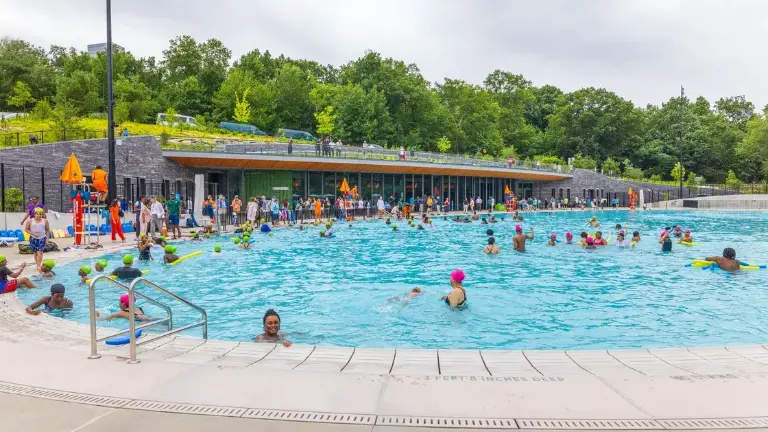 Last year, the Parks Department opened the Gottesman Pool at the Davis Center in Central Park, replacing the old Lasker Pool and Rink. The pool will be one of Manhattan’s outdoor pool locations offering the free Learn to Swim program this summer although only a handful of the public pools in Manhattan will offer similar programs.
