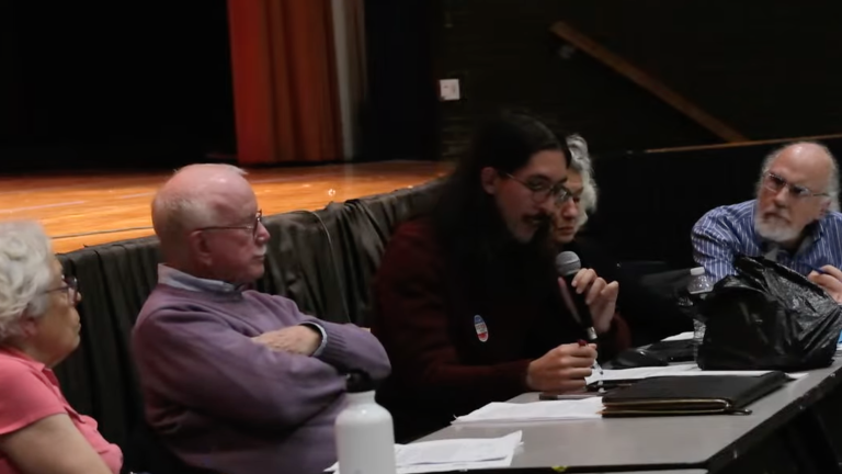 A Community Board 7 subcommittee signaled its opposition to the destruction of West Park Presbyterian Church on Oct. 29, via a resolution quibbling with the technical rationale for voiding its landmark status.